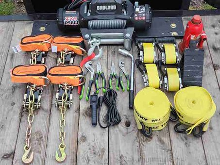 PNW Trailer Rentals utility car trailer tools